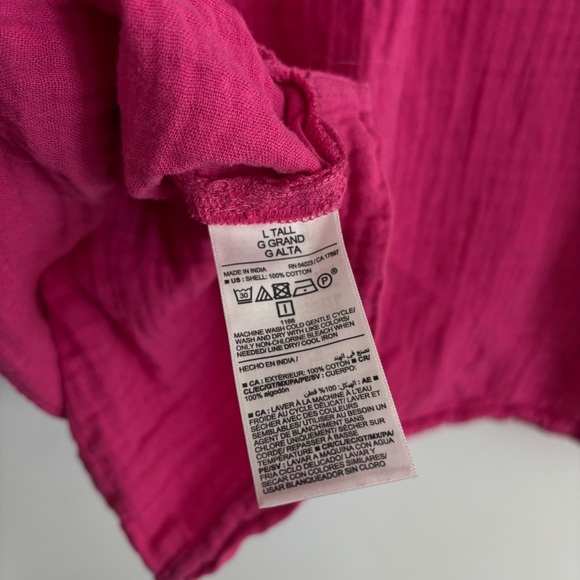 Old Navy Crinkle Gauze Button-Down Short Sleeve Shirt - Picture 9 of 11